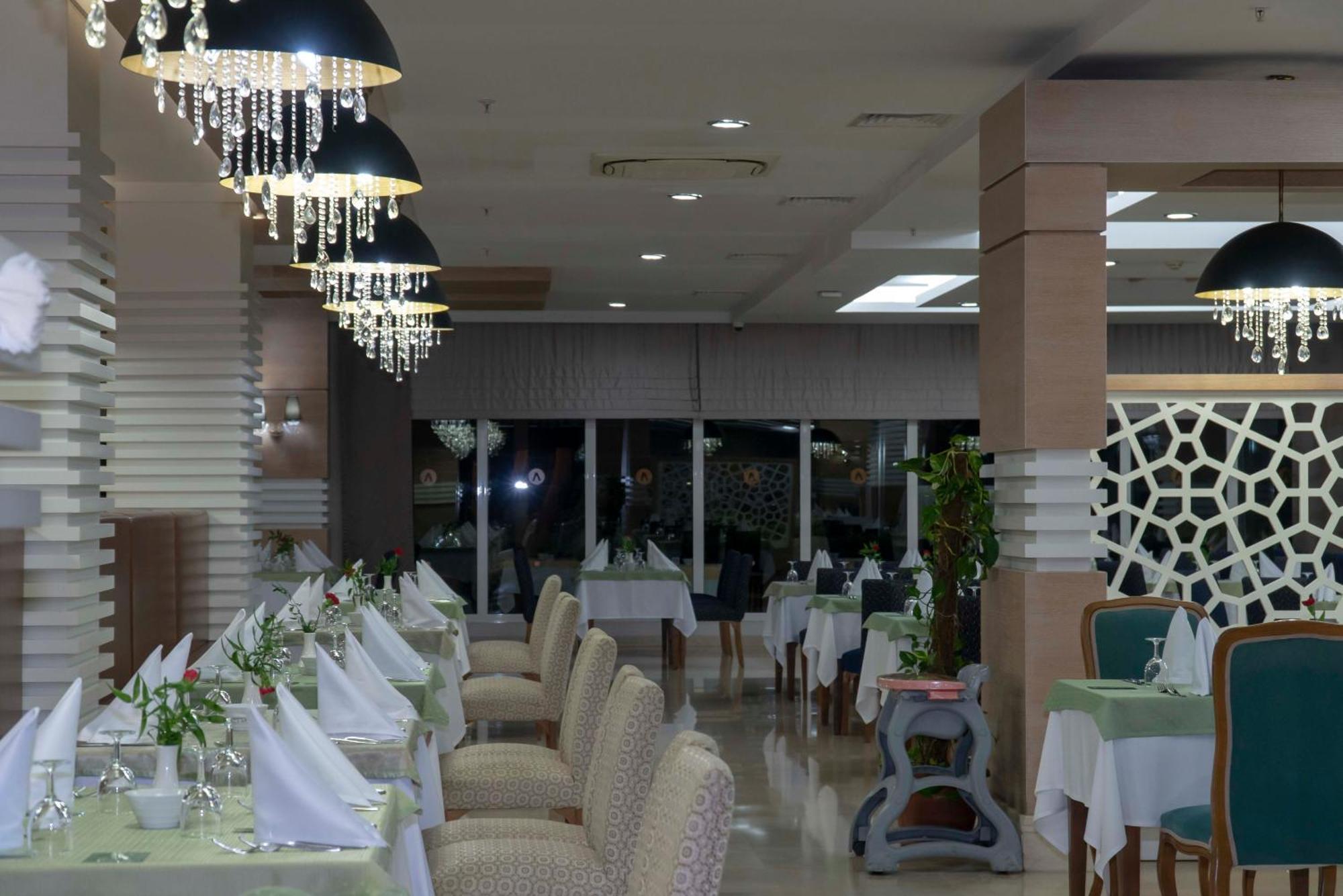 Adalya Ocean Deluxe Otel Side Dış mekan fotoğraf