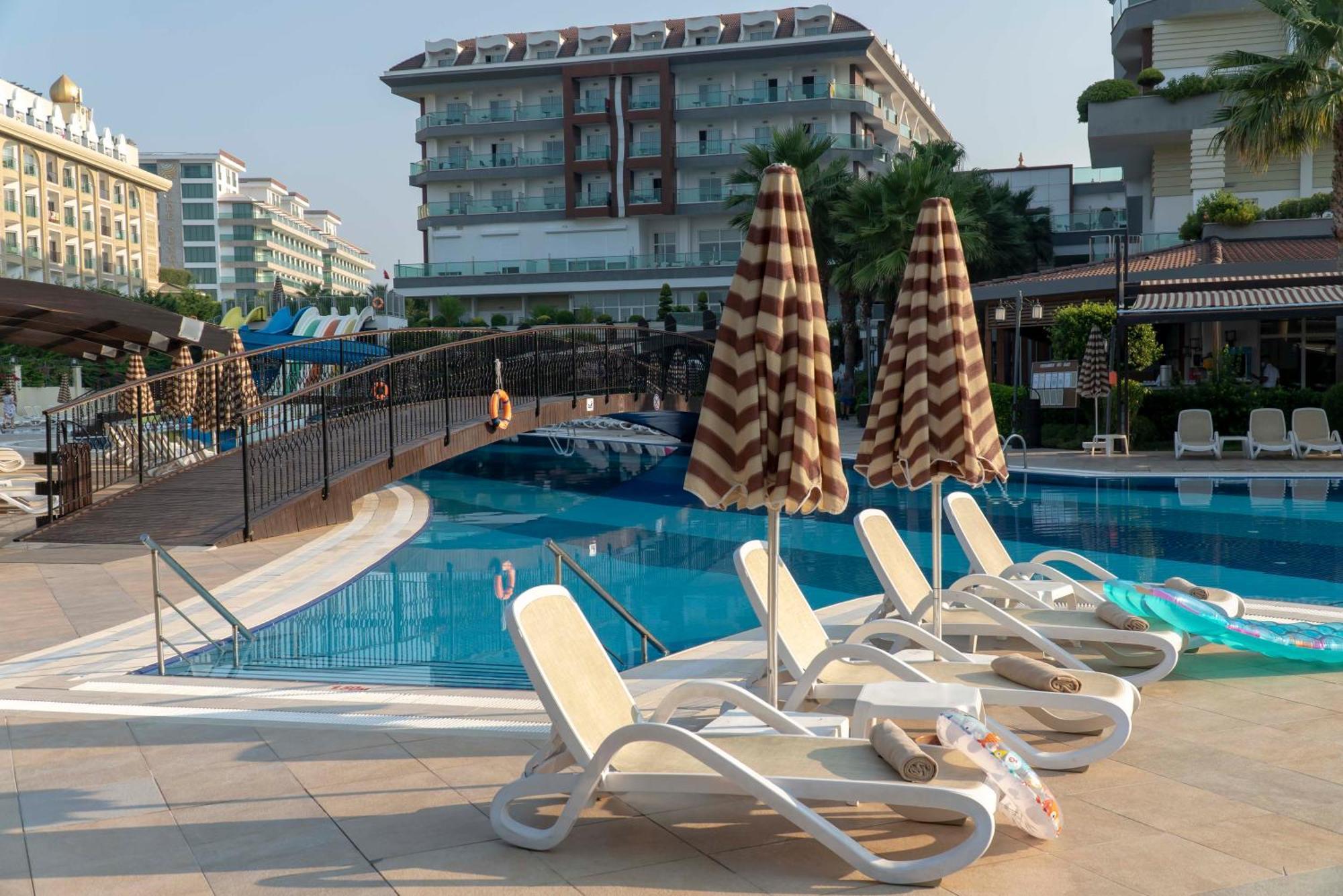 Adalya Ocean Deluxe Otel Side Dış mekan fotoğraf